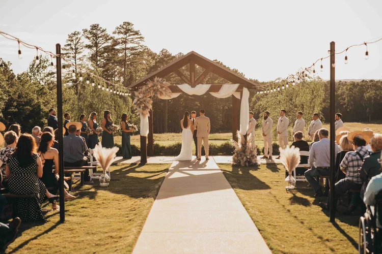 Outdoor wedding venue in Tyler TX